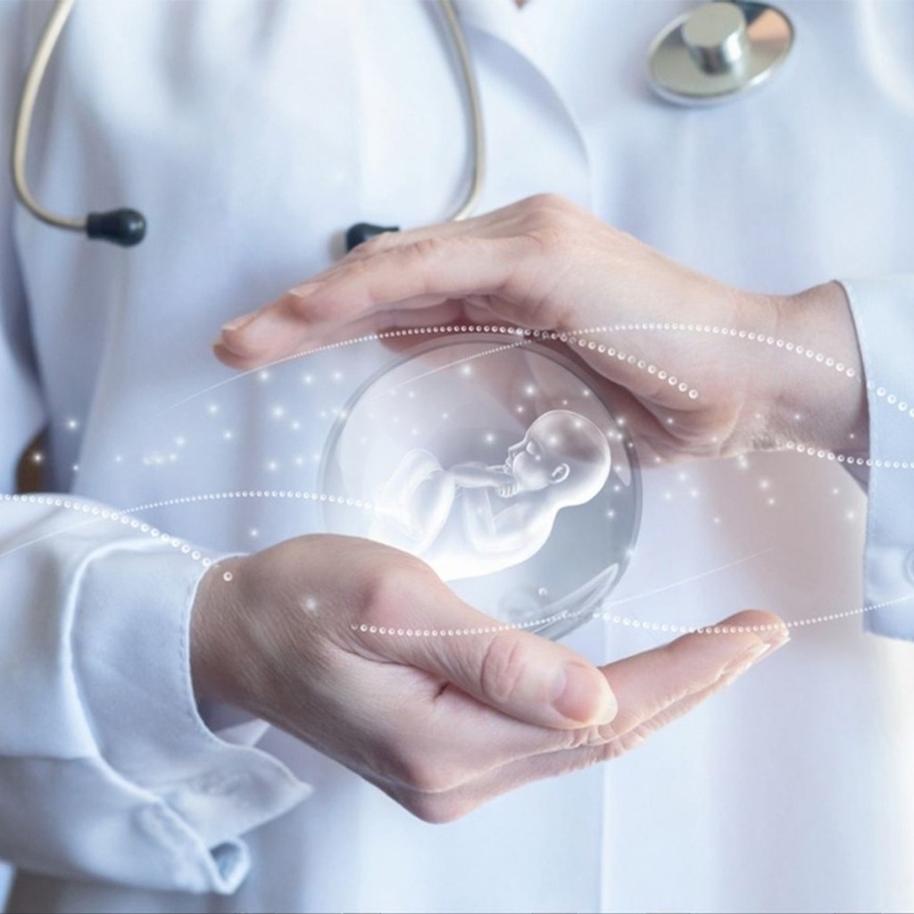 عائلة سعيدة